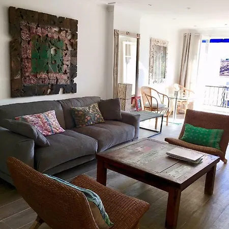 Apartment Ensoleille 80m Du Port Saint-Tropez